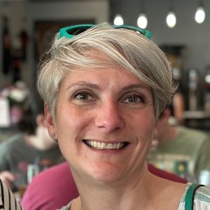 Meet your Posher, Cathy